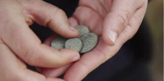 유대 사막에서 히브리어 문자 새겨진 희귀한 2세기 시대 동전 발견돼