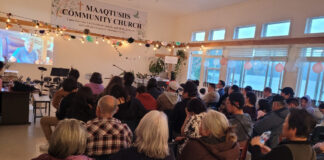 어하우젯 원주민 보호구역 안에 교회(Maaqtusiis Community Church가 세워지다!!