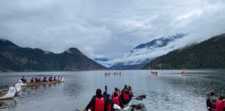 릴루엣 선교팀, 스테믹 부족과 함께 2박 3일 원주민 카누 여행 참가