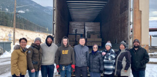 LFNM 선교팀(리튼 지역 원주민선교) 화재 이재민들을 위해 성탄 선물 전달