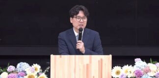 한소망교회 설립 8주년 기념 주일…“호흡이 있는 자마다 여호와를 찬양하라”