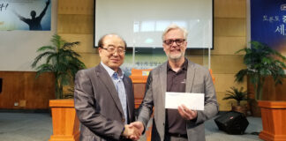 온타리오한인교회협의회 우크라이나 난민 위해 후원금 전달