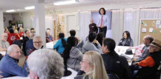 원주민과 함께 하는 첫 크리스마스 파티, TLC교회에서 열려