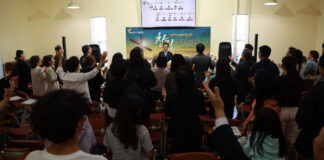 밴쿠버예수사랑교회 창립 24주년 기념 및 교회 이전 감사 예배 드려